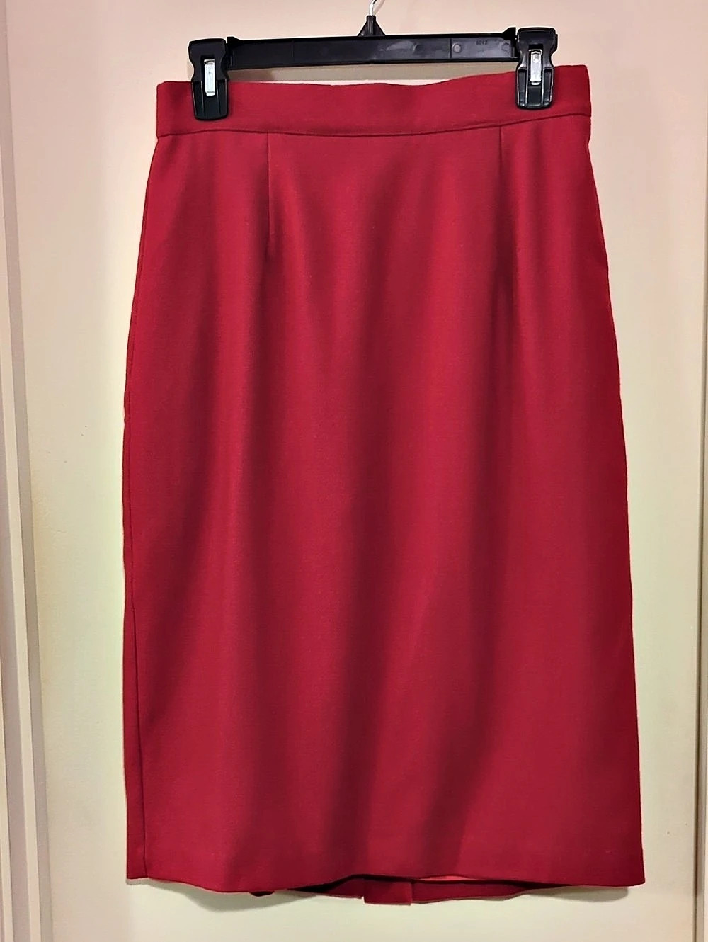 Mark Alan Red Midi Skirt 100% Wool Size 10 Petite
